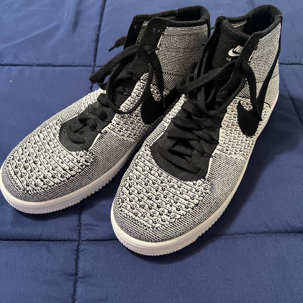 Fly Knit Air Force 1s